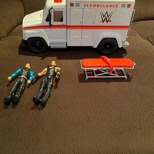 WWE/WWF Wrekkin Slambulance Vehicle with 2 wrestlers